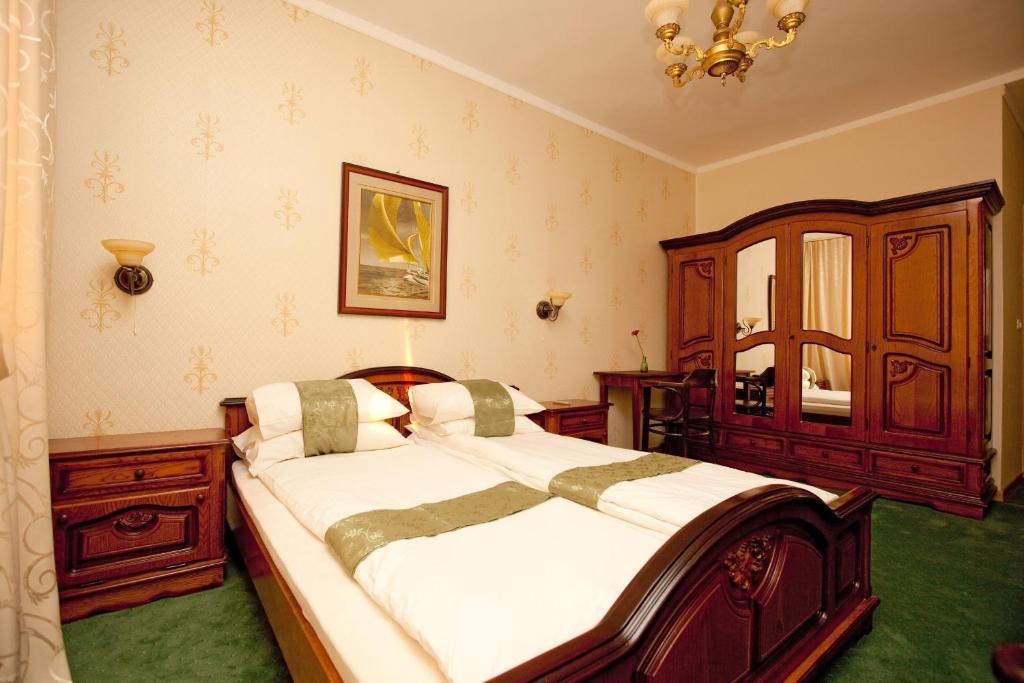 Pension Dinu Residence ティミショアラ 部屋 写真